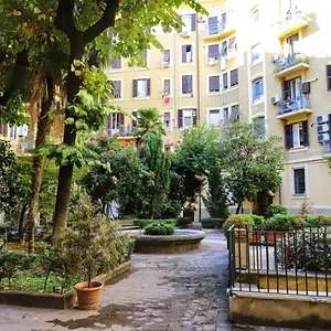 Couette-café La Luna Nel Pozzo, Rome