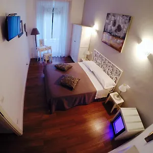 Tre R Colosseo Bed and breakfast