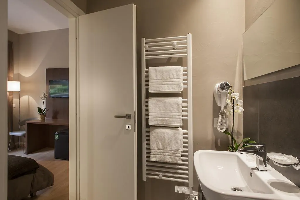 Ng Guest House Roma San Pietro 2*,  Italia